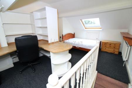 3 bedroom Property to let in Nairn Street, S10