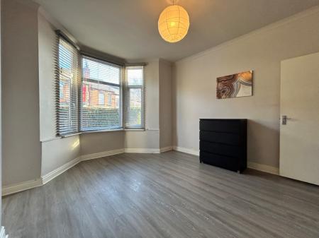 3 bedroom Terraced House for sale in South View Road, Sheffield, S7