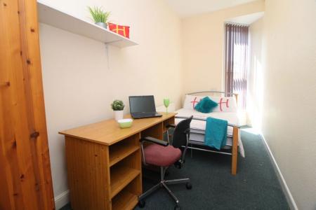 6 bedroom Property to let in Wilkinson Street, S10 2GA