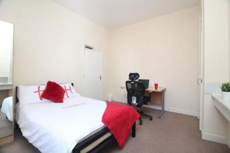 6 bedroom Property to let in Wilkinson Street, S10 2GA