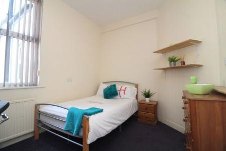 6 bedroom Property to let in Wilkinson Street, S10 2GA