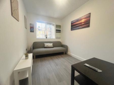 2 bedroom Property to let in Firth Park Road, S5