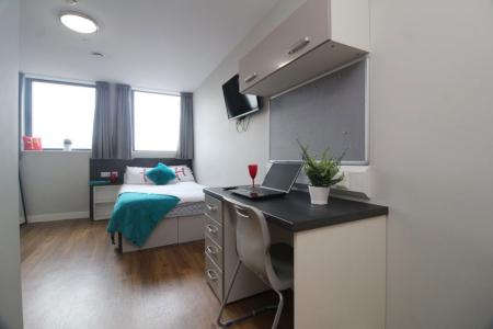 1 bedroom Studio flat to let in Sovereign House, S1 2DW