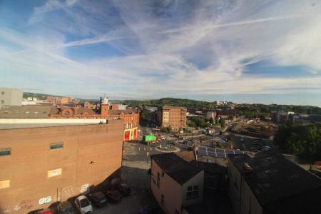 1 bedroom Studio flat to let in Sovereign House, S1 2DW