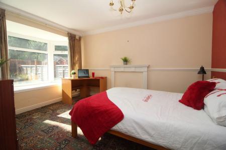 1 bedroom Property to let in Ashberry Road, S6 3FY