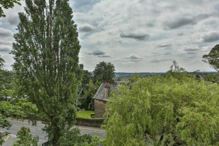 1 bedroom Property to let in Sale Hill, S10