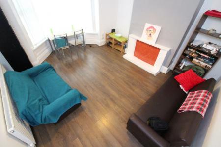 S7 - Woodstock Road - 8am to 8pm Viewings