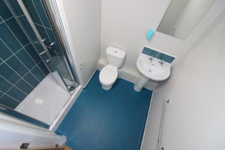 1 bedroom Studio flat to let in S1 - Queen Street - Available OCT 2025