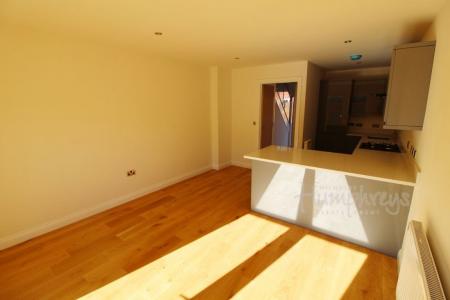 3 bedroom Property to let in S43 - Brand New - Luxury Living