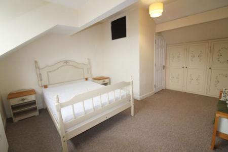4 bedroom Property to let in Holland Road - S2 - 4 Beds
