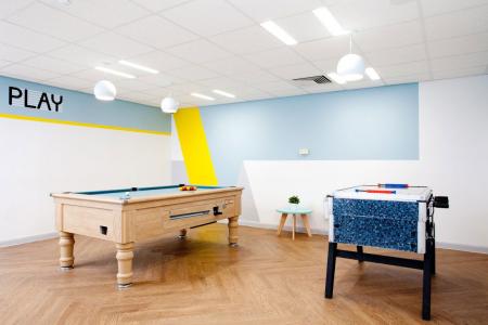 4 bedroom Property to let in 4 Bed Appartment - Leadmil Point