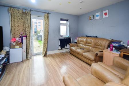 2 bedroom Terraced House for sale in Kiln View, Hanley, ST1
