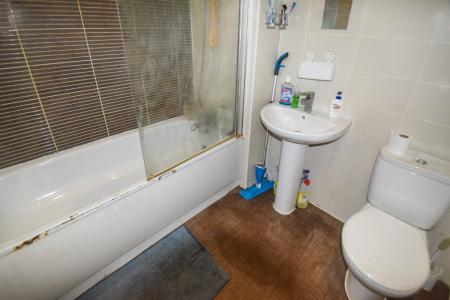 2 bedroom Terraced House for sale in Kiln View, Hanley, ST1