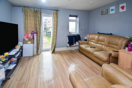 2 bedroom Terraced House for sale in Kiln View, Hanley, ST1