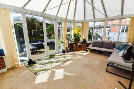 4 bedroom Detached house for sale in Melchester Grove, Stoke-On-Trent, ST3