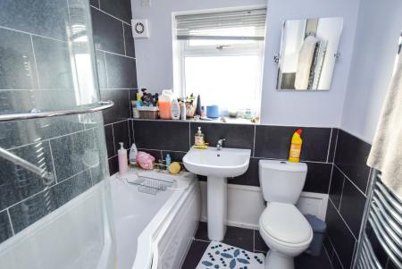 4 bedroom Detached house for sale in Melchester Grove, Stoke-On-Trent, ST3