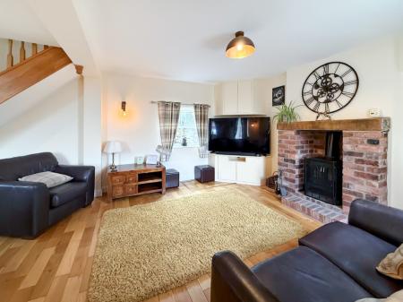 6 bedroom Detached house for sale in Saltersford Lane, Alton, ST10