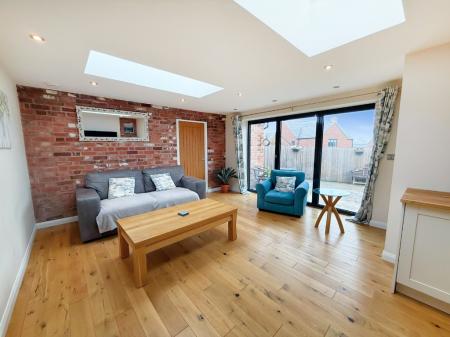 6 bedroom Detached house for sale in Saltersford Lane, Alton, ST10