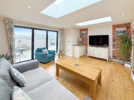 6 bedroom Detached house for sale in Saltersford Lane, Alton, ST10