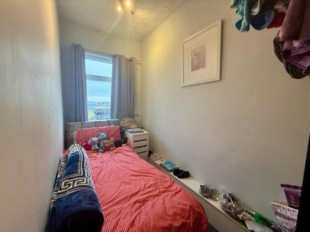 3 bedroom Terraced House for sale in Moorland Road, Burslem, ST6