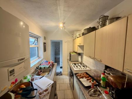 3 bedroom Terraced House for sale in Moorland Road, Burslem, ST6