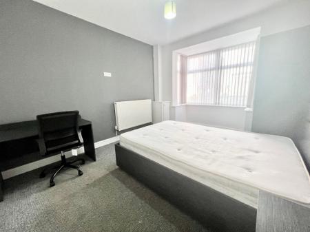 4 bedroom House share to let in Ashford Street, Shelton, Stoke-On-Trent, ST4