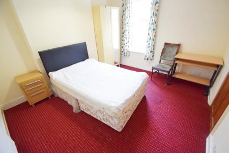 6 bedroom House share to let in Ashford Street, Shelton, Stoke-On-Trent, ST4