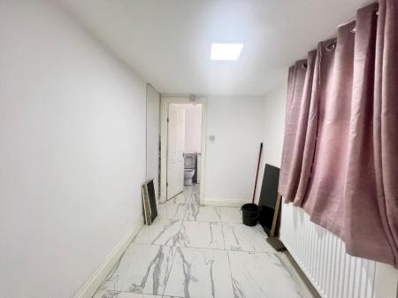 2 bedroom Terraced House to let in Newfield Street, Tunstall, ST6