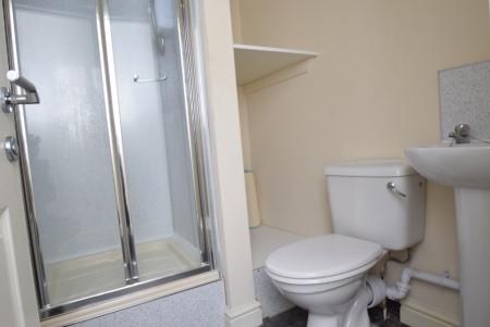 1 bedroom Studio flat to let in Regent Road, Hanley, ST1