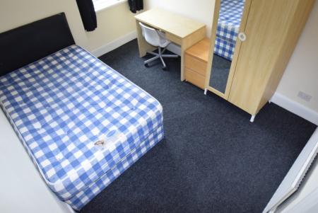 6 bedroom Terraced House to let in Seaford Street, Shelton, Stoke-On-Trent, ST4