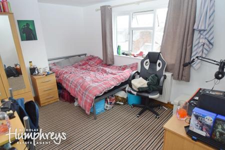 5 bedroom Terraced House to let in Seaford Street, Shelton, Stoke-On-Trent, ST4
