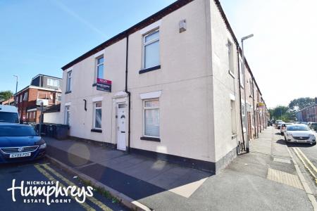 6 bedroom Terraced House to let in Darnley Street, Shelton, Stoke-On-Trent, ST4