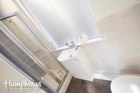 6 bedroom Terraced House to let in Darnley Street, Shelton, Stoke-On-Trent, ST4