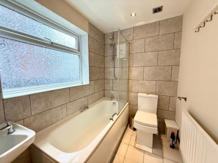 3 bedroom House share to let in Haywood Street, Stoke-On-Trent, ST4