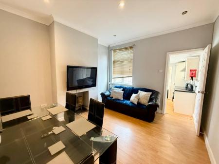 Refinery Street, Newcastle-Under-Lyme, ST5