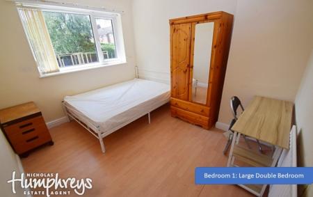 4 bedroom House share to let in St. Andrews Drive, Newcastle-Under-Lyme, ST5