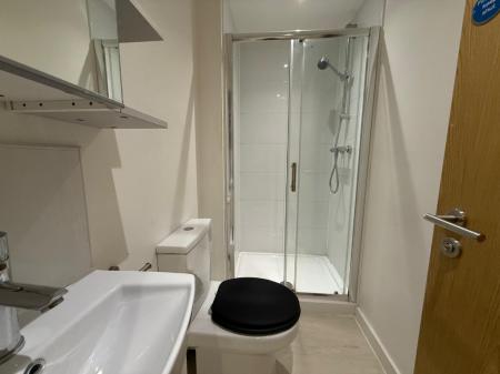 1 bedroom Flat to let in Orme Road, Newcastle-Under-Lyme, ST5