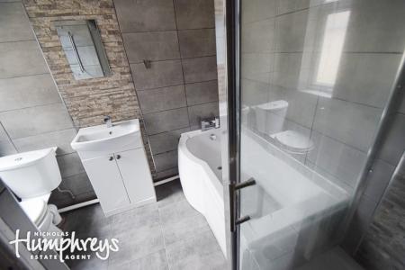 5 bedroom House share to let in Ashford Street, Shelton, Stoke-On-Trent, ST4