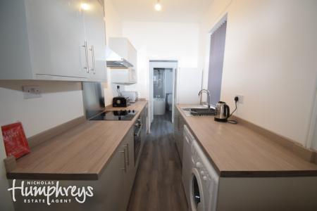 4 bedroom House share to let in Guildford Street, Shelton, Stoke-On-Trent, ST4