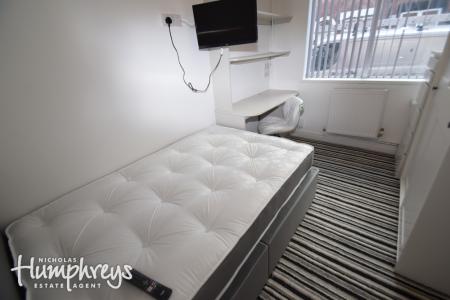 4 bedroom House share to let in Guildford Street, Shelton, Stoke-On-Trent, ST4