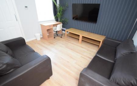 5 bedroom House share to let in Seaford Street, Shelton, Stoke-On-Trent, ST4