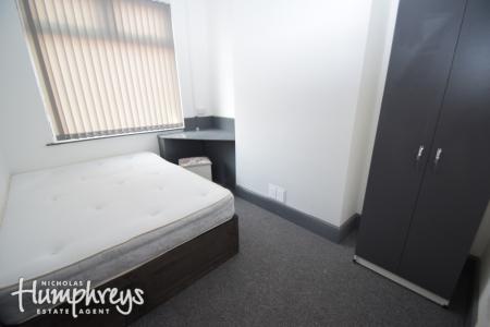 3 bedroom Terraced House to let in Crowther Street, Shelton, Stoke-On-Trent, ST4