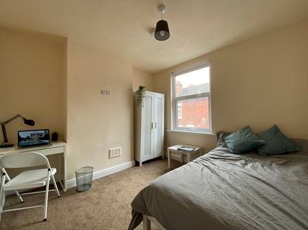 3 bedroom House share to let in Darnley Street, Shelton, Stoke-On-Trent, ST4