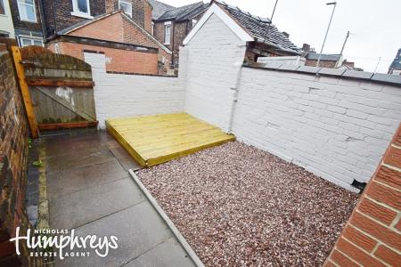 3 bedroom House share to let in Watford Street, Shelton, Stoke-On-Trent, ST4