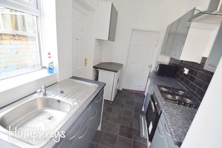3 bedroom House share to let in Spencer Road, Shelton, Stoke-On-Trent, ST4
