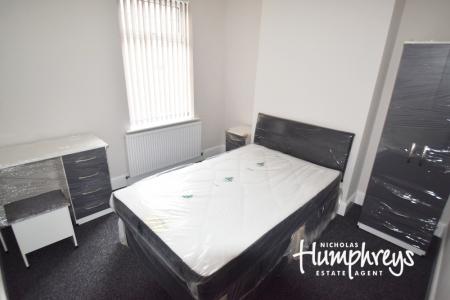 3 bedroom House share to let in Darnley Street, Shelton, Stoke-On-Trent, ST4