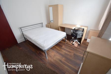 Windsmoor Street, Stoke-On-Trent, ST4