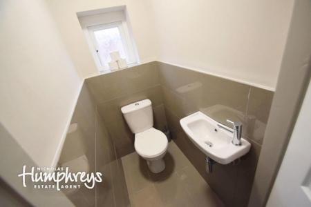 4 bedroom Semi-detached house to let in Oliver Road, Hartshill, Stoke-On-Trent, ST4