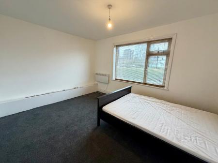 3 bedroom Terraced House to let in Cotesheath Street, Stoke-On-Trent, ST1