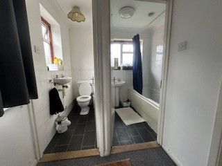 4 bedroom Semi-detached house to let in College Road, Canterbury, CT1